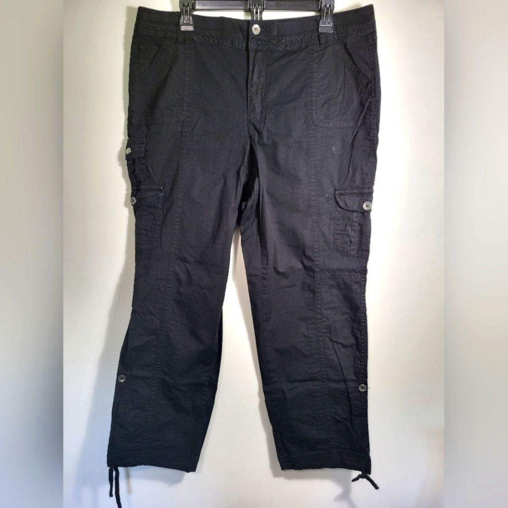 Dress Barn black cargo pants  women's 14  #2264